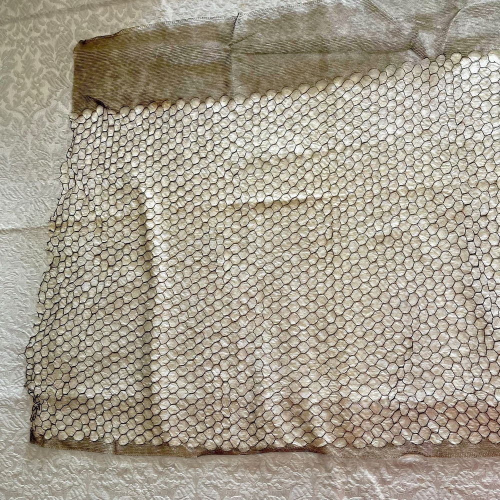 Vintage 1940s Veil 17” x 50” Rare Net Deadstock Hat Trim Millinery Brown Hairnet - Picture 2 of 12